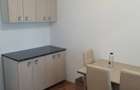 Vand apartament 3 camere in Campina et.2 4,str.Maramures zona Autogara ,se vinde asa cum este mobila