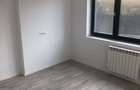 Apartament cu 3 camere semidecomandat în 13 Septembrie