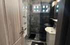 Inchiriez apartament 2 camere in Roman
