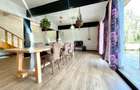 INVESTITIE Vila moderna + vila la rosu, teren 1480 padure - 5
