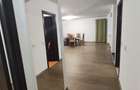 Apartament cu 4 camere, 112 mp + pod de 50 mp, 3 balcoane și 2 parcări