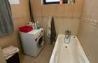 Apartament 2 camere 2 bai camere dressing suprafata totala 93 mp complex SOuth CITy Bucuresti Cal Ferentari nr 76A