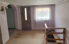 Casa cu curte ?i acces asfaltat in Sinaia - 1