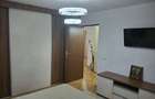Inchiriez apartament 3 camere