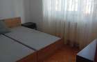 Particular inchiriez 3 camere decomandate - 6