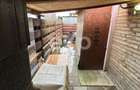 Teren 445 cu fundatie de casa mare + o Casuta locuibila mode - Pitesti (Arges)