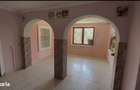 Spatiu comercial de inchiriat , 75 mp , Sanpetru