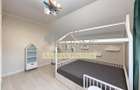 Casa cu 4 camere in cartier rezidential cu piscina, Paulesti