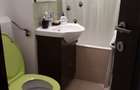 Inchiriez apartament 2 camere Rovine - 2
