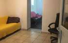 Proprietar ofera casa de vanzare ?i spa?iu comercial