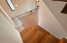 Casă 108 mp utili 3 cam, 2 băi 2 dresinguri ,1 balcon curte proprie 35 mp, 2 loc - 5