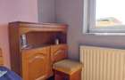 De Inchiriat Apartament 2camere + Balcon --Decomandat - 2