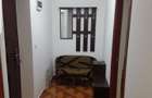 PROPRIETAR , garsoniera 40 mp. - 1