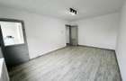 Ap 2 camere decomandat finisat la cheie, balcon, pivni?a V. Aaron - 3