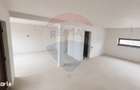 Casa / Vila cu 4 camere de vanzare