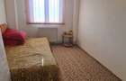 Vanzare apartament 3 camere, decomandat, pozitie centrala