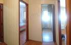 Apartament cu doua camere, decomandat, stare foarte buna, str. Viorele
