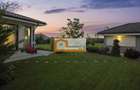 Langa Padure si lac, Vila P+Pod , 900mp teren,  terasa 40mp,  complex securizat