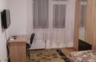 Camera de inchiriat la un apartament cu 3 camere. - 3