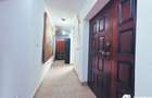 Casa in Secusigiu cu teren 1166 mp, fs.20 ml, 2 camere + anexe - 3
