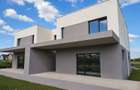 COMISION 0, Duplex cu Garaj, 4 Camere, 140mp, Toate Utilitati, SACALAZ