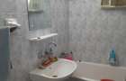 Vând apartament cu 3 camere, central - 5
