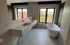 Exceptional Brand-New Luxury Villa for Rent - 11