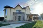 Casa / Vila deosebita in Gole?ti S+P+1E - Golesti (Vrancea)
