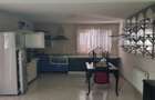 Casă cu 4 camere în Central - 5