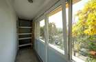 Apartament 3 camere - Titan Metrou (100 m), luminos, bloc reabilitat / 0%