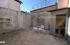Casa cu 2 camere si mansarda ,plus bucatarie de vara .