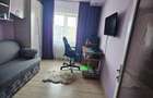 Apartament cu 4 camere în Central - 1