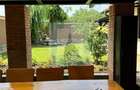 Casa/villa , 6 camere, 550 mp teren, singur in curte - Cr... - 2