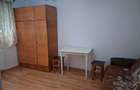 Ofer spre inchiriere garsoniera spatioasa, zona Garii. Rog seriozitate. - 2