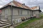Casa + teren de vanzare - 1