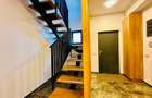 Duplex Elegant | 6 Camere | Curte De 270 Mp | Piscina | Otopeni - 10