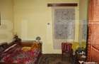 Casa tradi?ionala cu curte generoasa, in centrul locali - 2