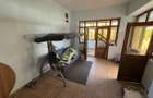 Casa 350 mp + 45 ari teren dublu front Ratesti - 4