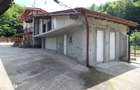 Vand casa P+E+M in Govajdia, la 14km de Hunedoara, teren 1100mp, garaj