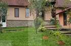 Casa cu 3 corpuri de vanzare, 6 camere, 400 mp + teren 2800 - 6
