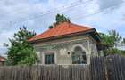 Casă cu 3 camere cu Teren 1000 Mp în Bulzești