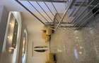 Vand spatiu comercial ?i casa de locuit - 2