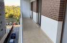3 camere, balcon ?i loc de parcare pe malul lacului Baneasa,
