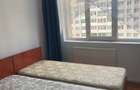 Proprietar inchiriez apartament 2 camere Alexandru cel Bun, Piata Voievozilor - 3