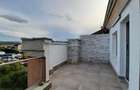 Persoana fizica , camera in penthouse , lux ,