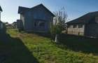 De vanzare casa cu 3 dormitoare, 10 arii de teren,15 ml Front, sat Dec - 8