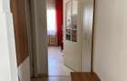 Inchiriez apartament cu 3 camere decomandate in zona Semicentrala