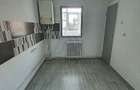 Apartament 2 camere etaj 1 balcon inchis pe Semaforului - 1