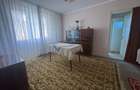 Vând apartament cu două camere etajul trei - 1