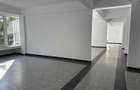 Inchiriez spatiu comercial Prundu - 6